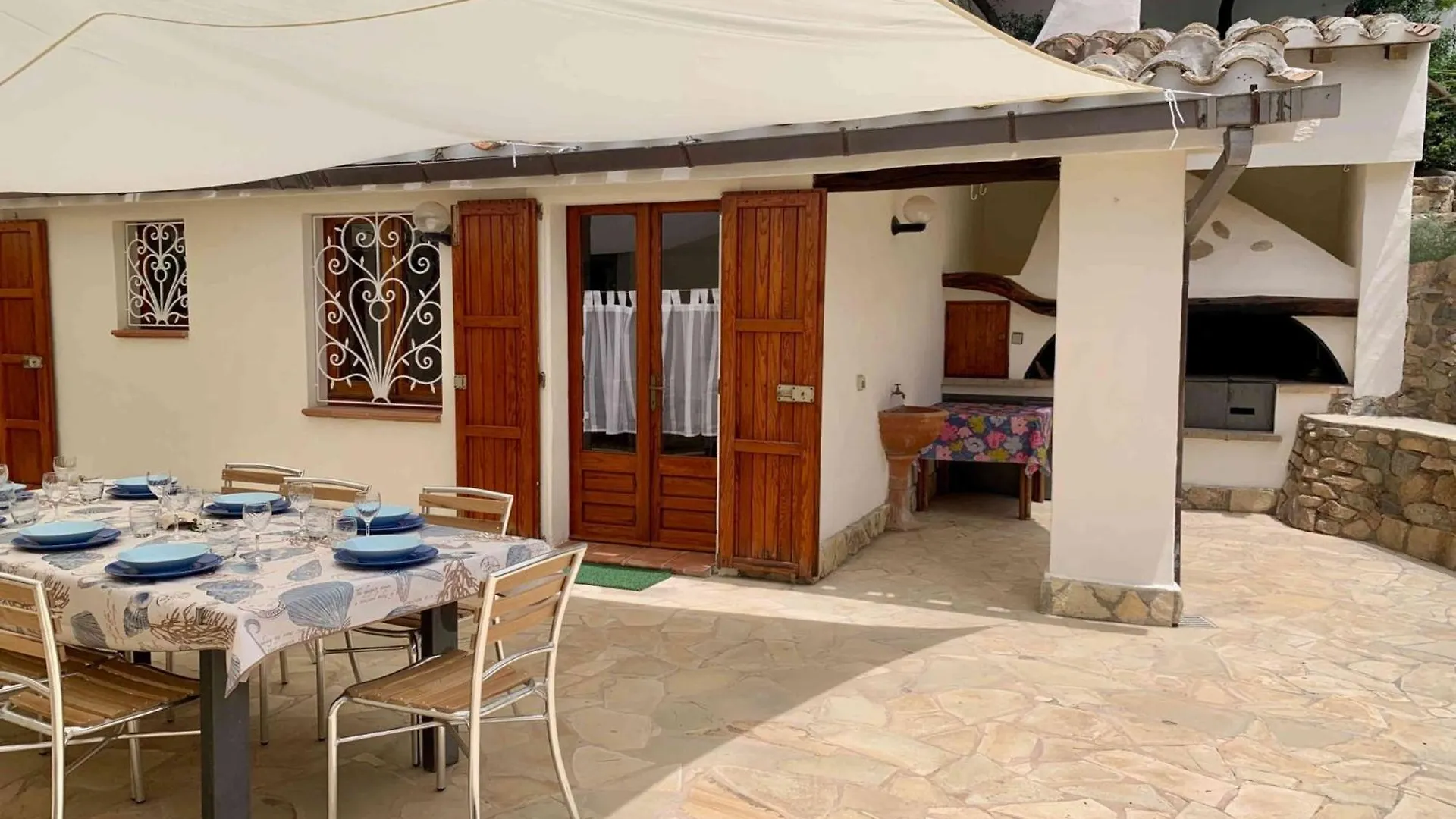 Villa Moresca At 150 M Beach Torre delle Stelle Italy